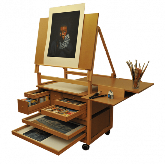 meuble atelier d'art auboi peinture enfant suçant son pouce et pastels